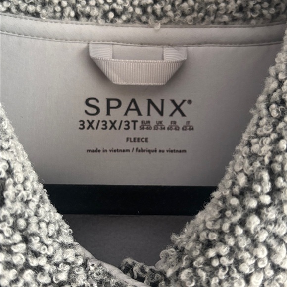 Spanx Pebble Grey Luxe Fleece Button Down Shirt Plus Size Jacket Shacket Sz 3XL - Picture 7 of 7